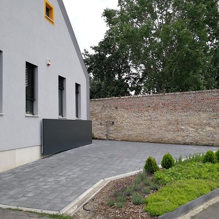 Zsinko Villa Печ Экстерьер фото