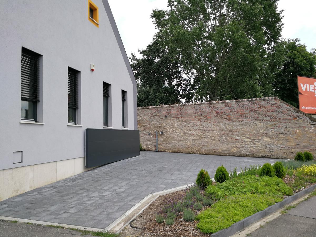 Zsinko Villa Печ Экстерьер фото